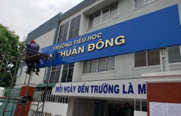 Trường Tiểu học Tân Thuận Đông