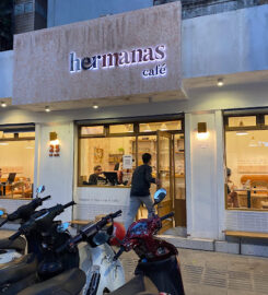 Hermanas Café