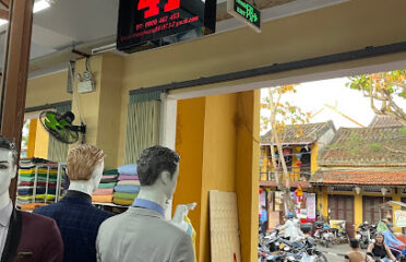 41 Tailor Inside Hoi An Cloth Market