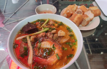 Bánh Canh Cua Dì Năm