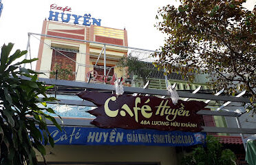 Cafe Huyền