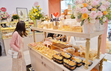 Amia Bakery