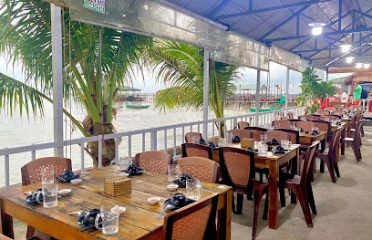 Bé Ghẹ Floating Restaurant – hải sản tươi sống ngon, giá rẻ, uy tín tại Hàm Ninh