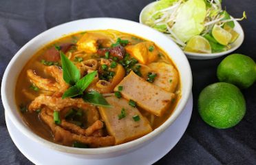 Bún riêu Tư NHÈM