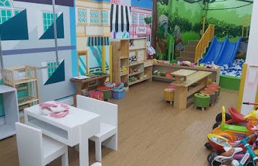 Cửa hàng tự chọn Phương Thảo/ KVC Kid’s Paradise/Trung tâm anh ngữ D-Fam