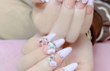 NHI BEAUTY( chuyên Nails & nối mi)