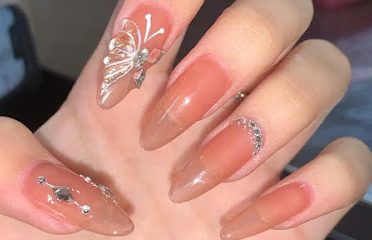 Nail 1995