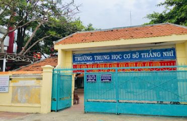 Thắng Nhì Middle School