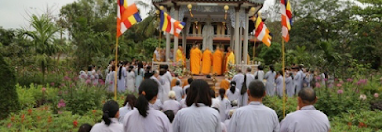 Tay Linh Pagoda