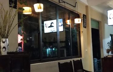 BÙI Cafe