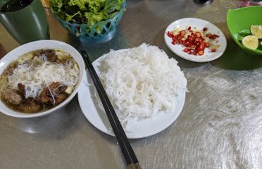 Bún chả quán ngon 124