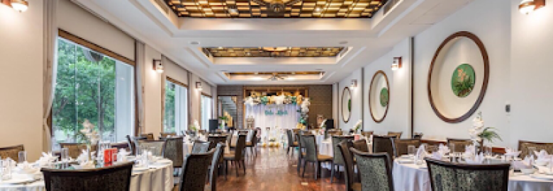 Lục Thủy Restaurant & Lounge