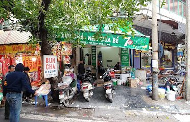 Quán bún chả, nem cua bể