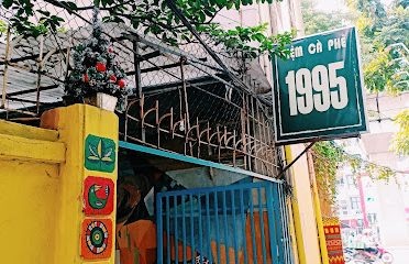 Tiệm cafe 1995