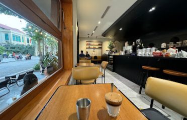 VOU Cafe