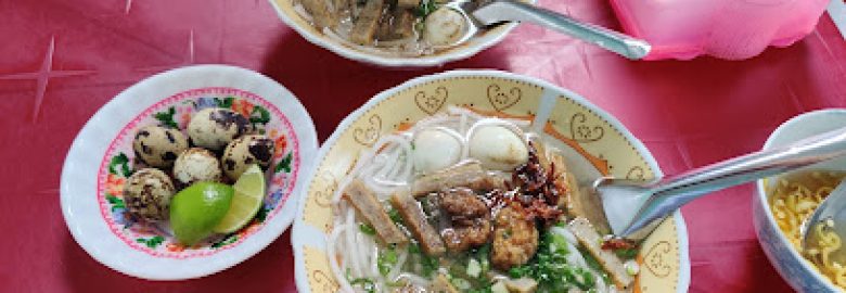 Bánh canh – Chả cá Cô Tư