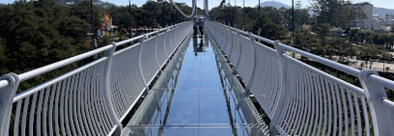 Glass Bridge Da Lat