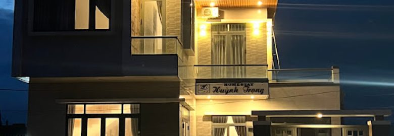 Nhà hàng – Hotel Long Vĩ đảo PHú Quý