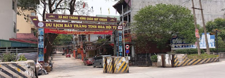 Phố Gốm Bát Tràng