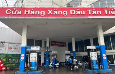 Cây hàng xăng dầu Tân Tiến