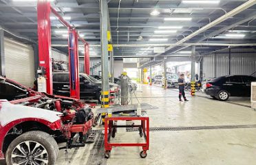 Hà Thành Garage – CN Phạm Văn Đồng