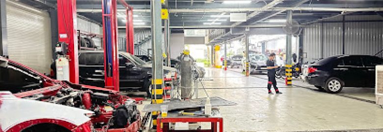 Hà Thành Garage – CN Phạm Văn Đồng