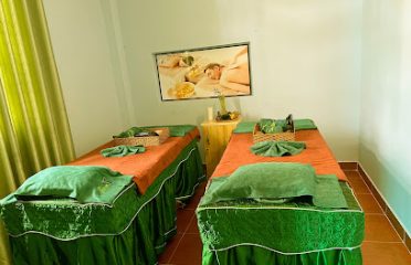 Làng Lá House – Mộc Trang Spa & Massage vai gáy