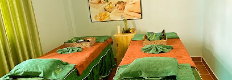 Làng Lá House – Mộc Trang Spa & Massage vai gáy