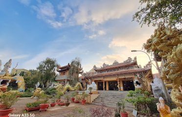 Linh Quang Temple