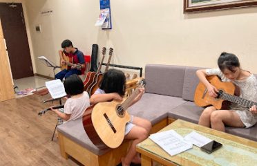 Lớp học Guitar – Ukulele Hateco Xuân Phương