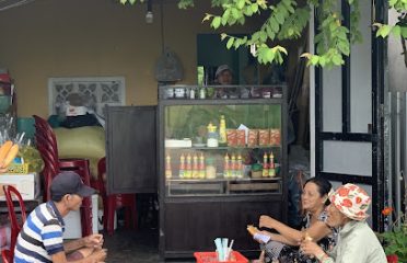 Tiệm Bánh mì nhỏ