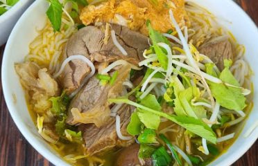 Bún Bò Gốc Huế – Bà Nga