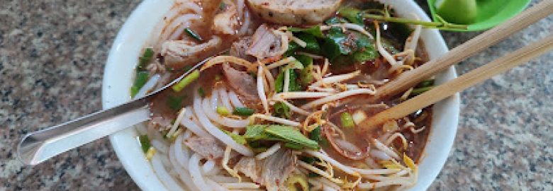 Bún Bò Huế O Huyền