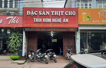 Đặc sản thịt chó thui rơm Nghệ An