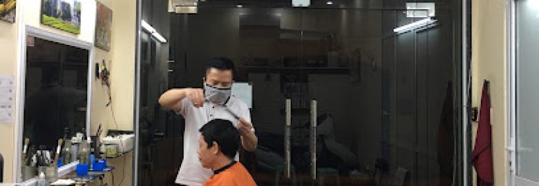 Huy Đức Barber