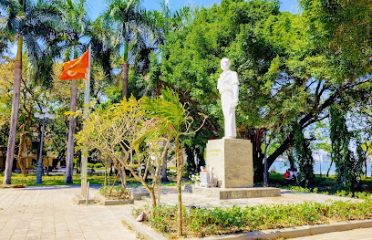 Lý Tự Trọng Park