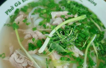 Phở gà Đăng Béo