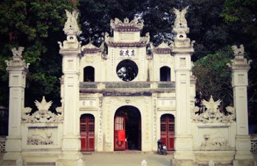 Quan Thanh Temple