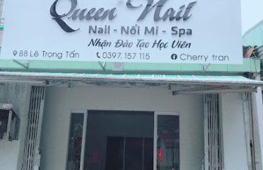 Queen Nail