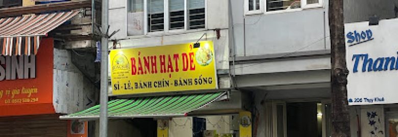 TIỆM BÁNH HẠT DẺ