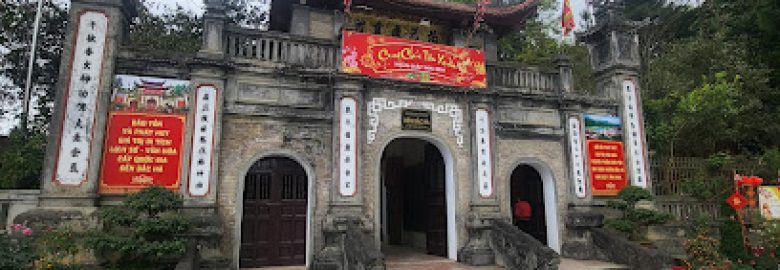 Bac Ha temple